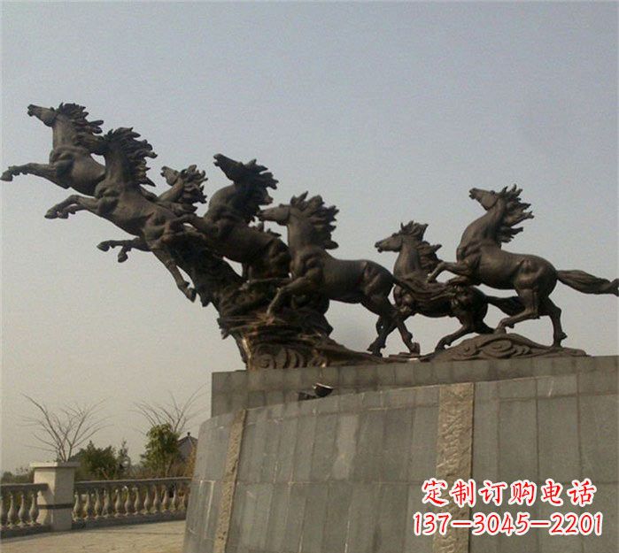 温州八匹奔马铜雕
