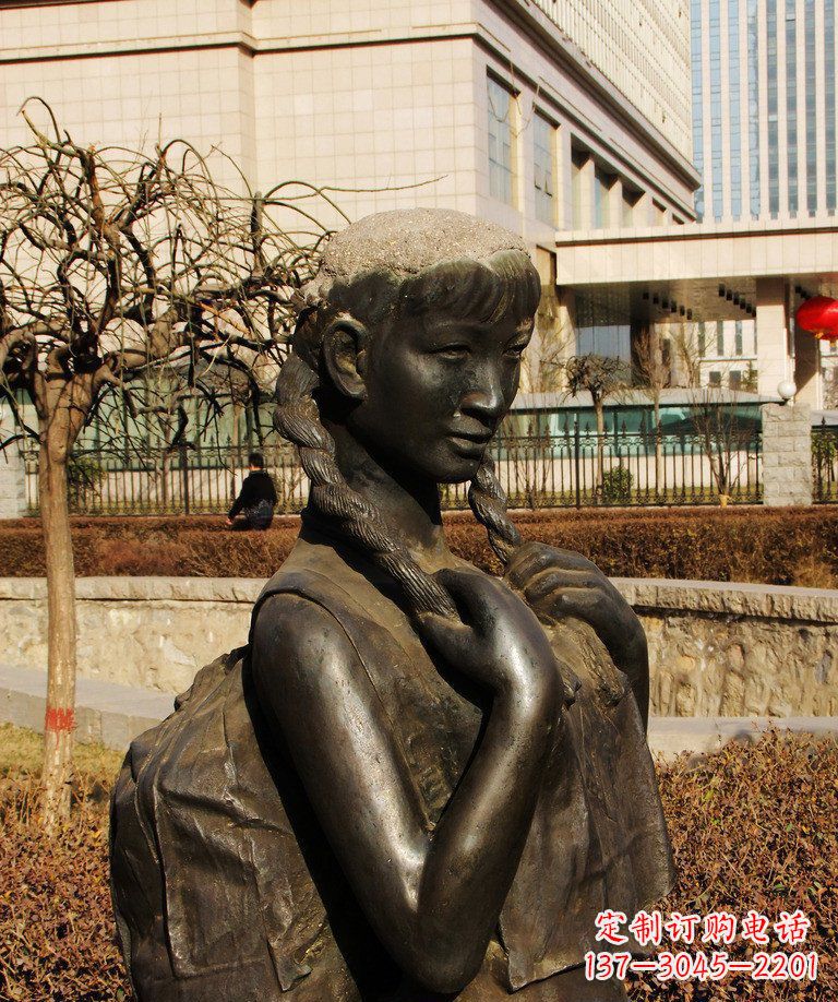 温州背书包的女孩公园人物铜雕