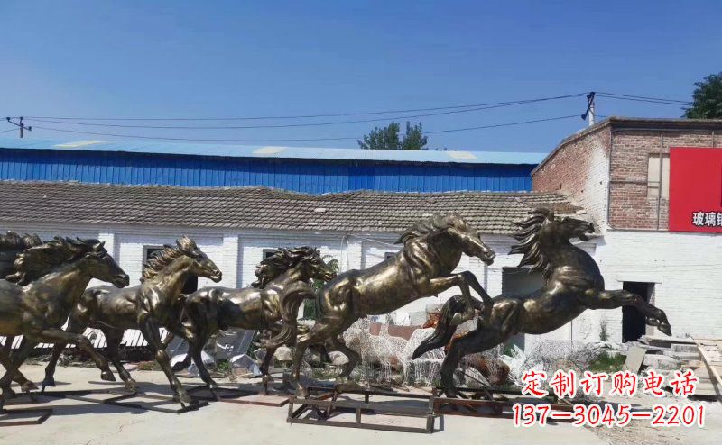 温州奔腾马群铜雕