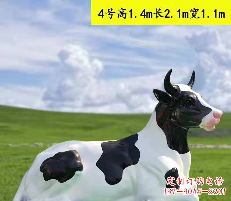温州玻璃钢彩绘黑白花奶牛雕塑园林景观动物雕塑