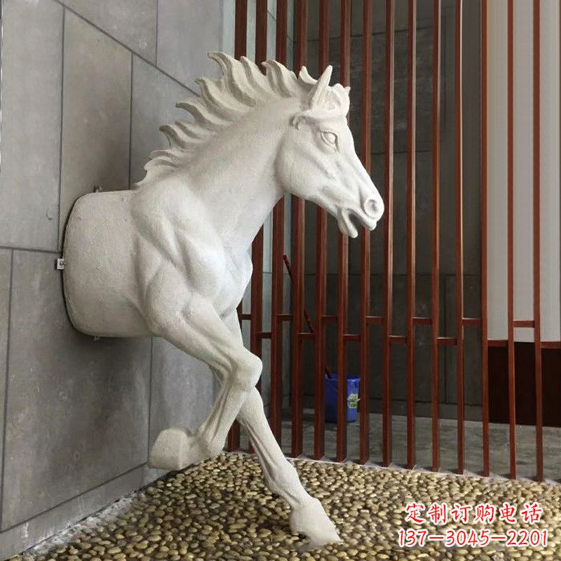 温州玻璃钢创意马雕塑-穿墙而过的动物雕塑摆件