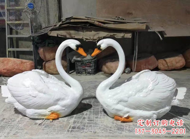 温州玻璃钢仿真发光天鹅雕塑