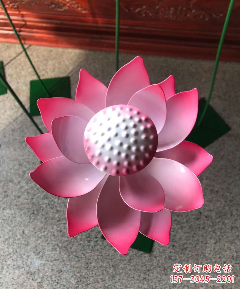 温州玻璃钢仿真荷花雕塑