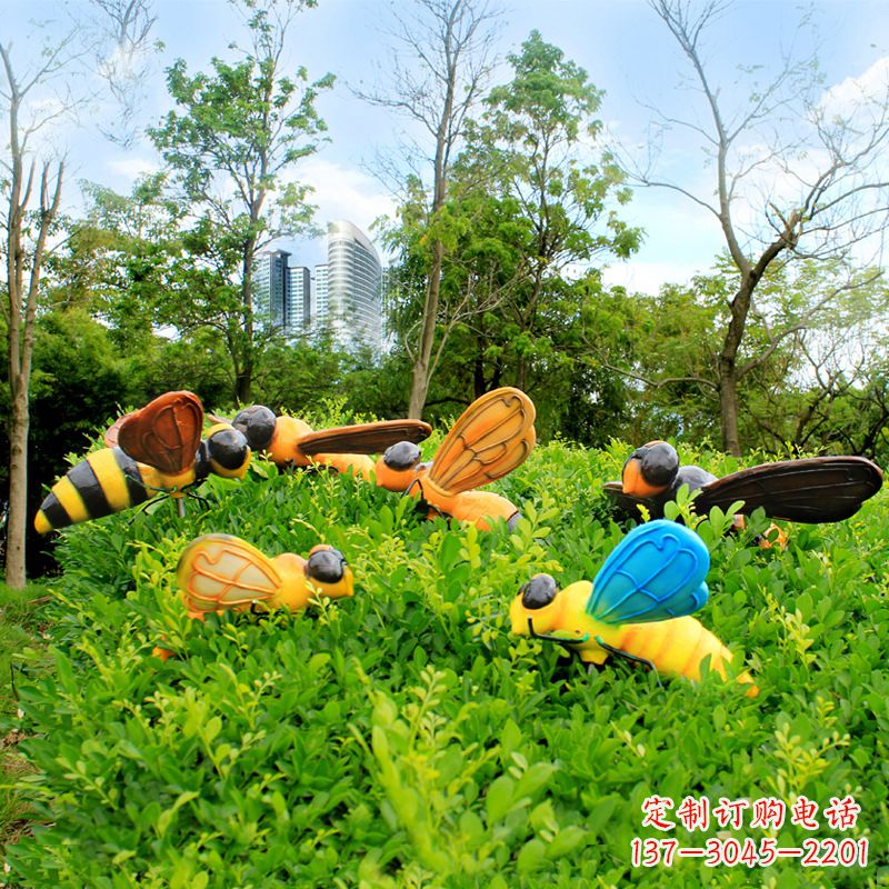 温州玻璃钢仿真蜜蜂-公园草丛花丛动物雕塑摆件