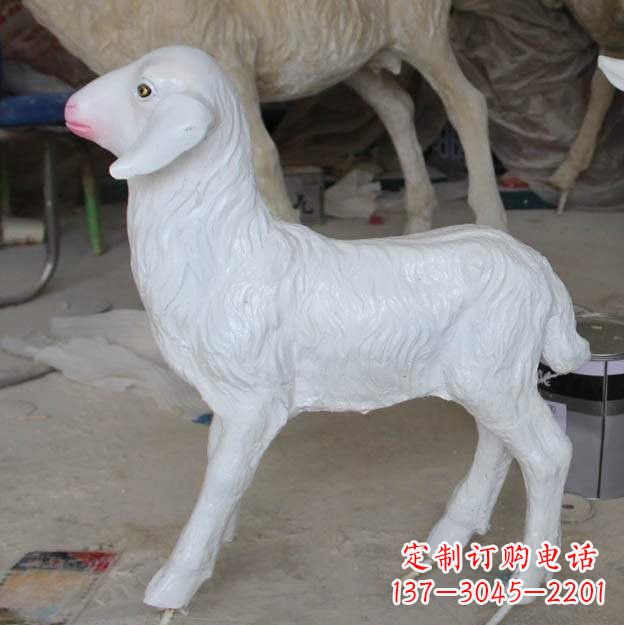 温州玻璃钢仿真小羊