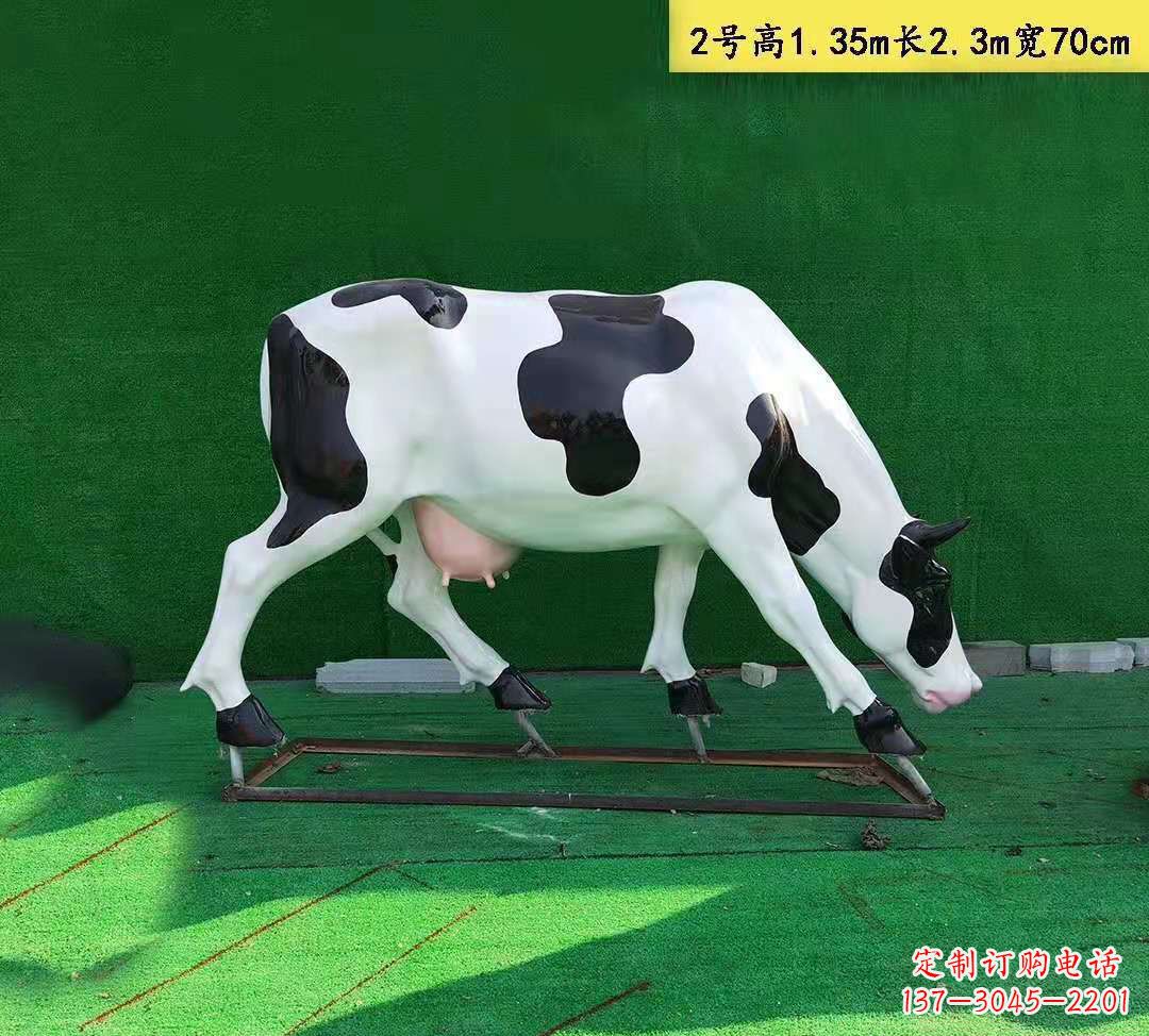 温州玻璃钢花牛雕塑园林农场动物雕塑