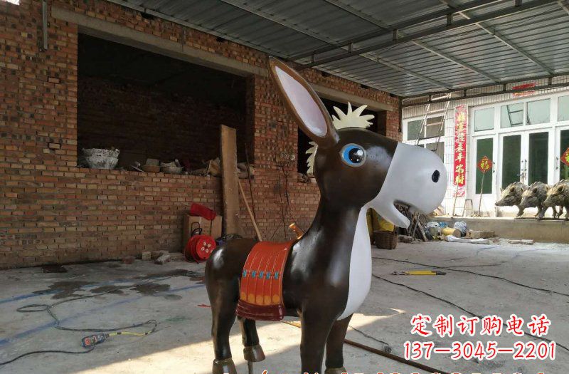 温州玻璃钢卡通小毛驴雕塑