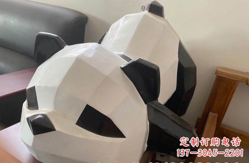 温州玻璃钢切面熊猫雕塑