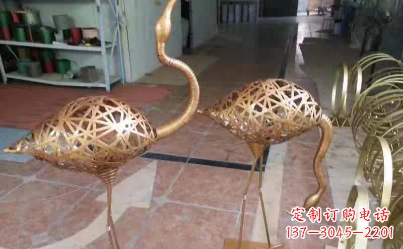 温州不锈钢编制动物仙鹤雕塑