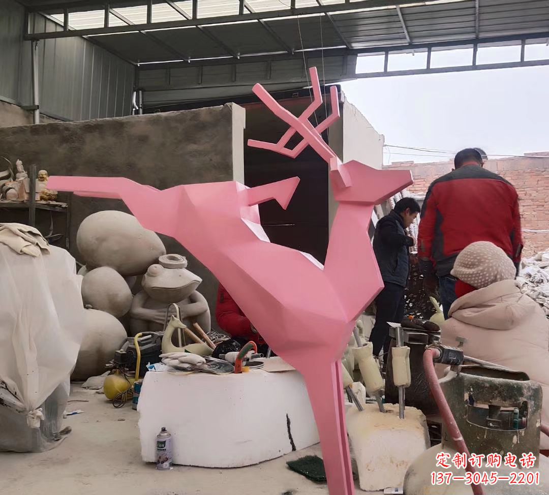 温州不锈钢彩绘小鹿雕塑