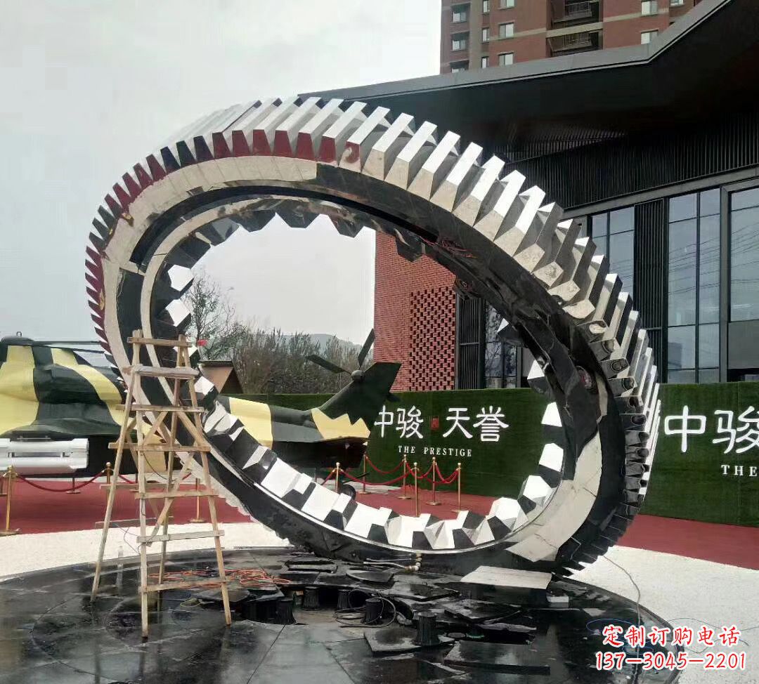 温州不锈钢抽象齿轮雕塑1