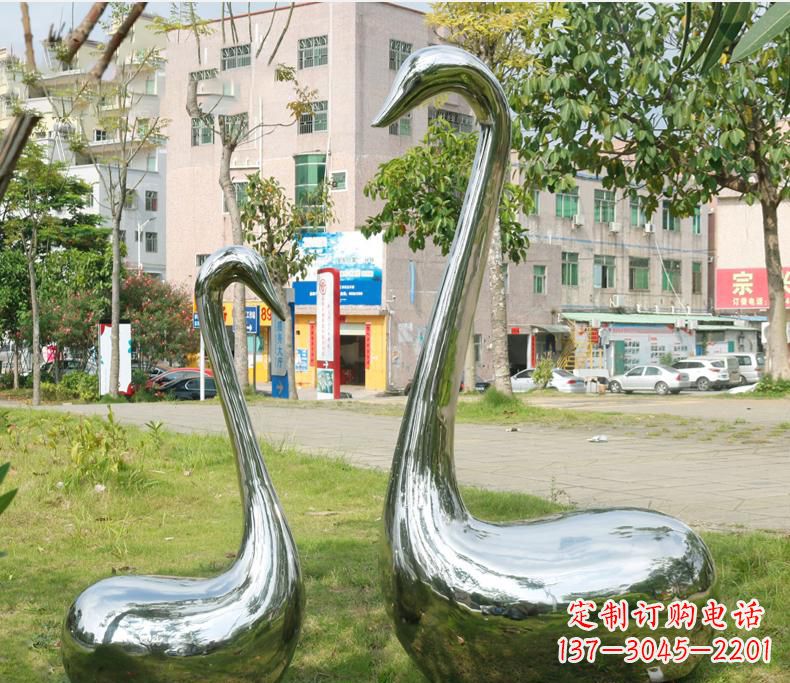 温州不锈钢抽象动物雕塑2