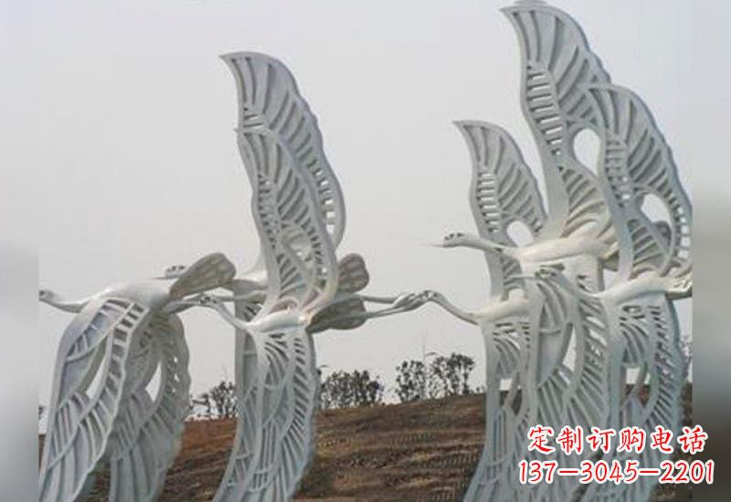 温州不锈钢抽象飞翔的仙鹤雕塑