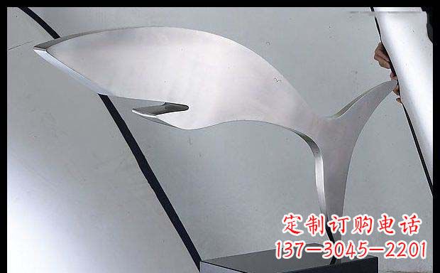 温州不锈钢抽象鲸鱼雕塑