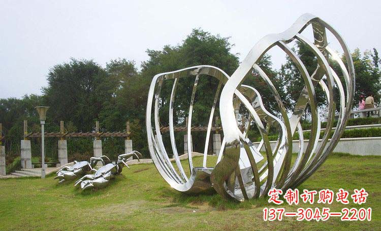 温州不锈钢抽象螃蟹贝壳雕塑