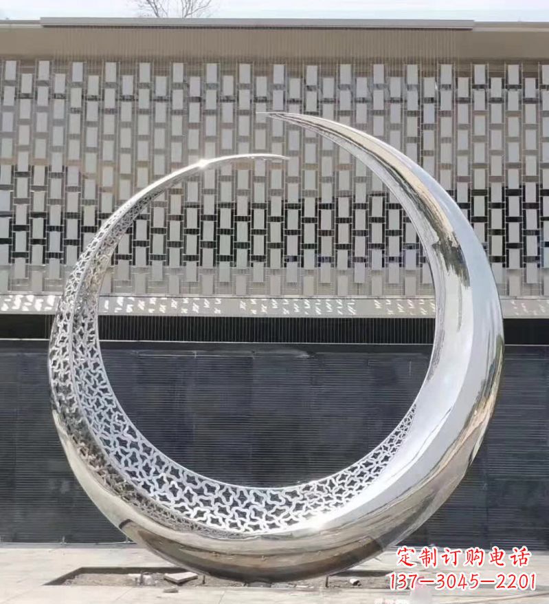 温州不锈钢抽象月亮雕塑 