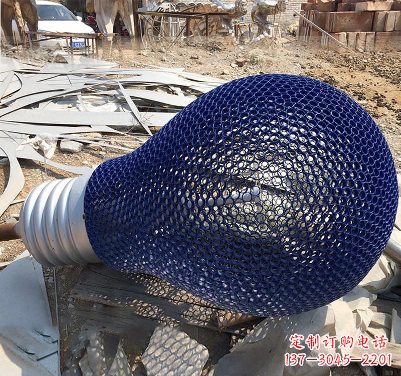 温州不锈钢灯泡雕塑22