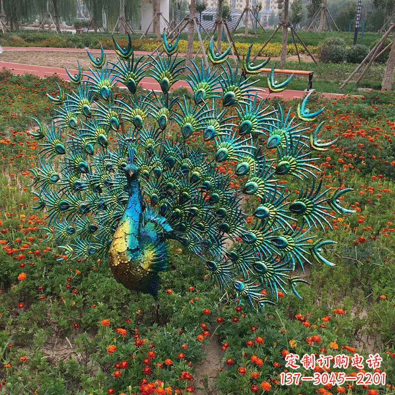 温州不锈钢仿真孔雀雕塑-公园草坪动物雕塑摆件