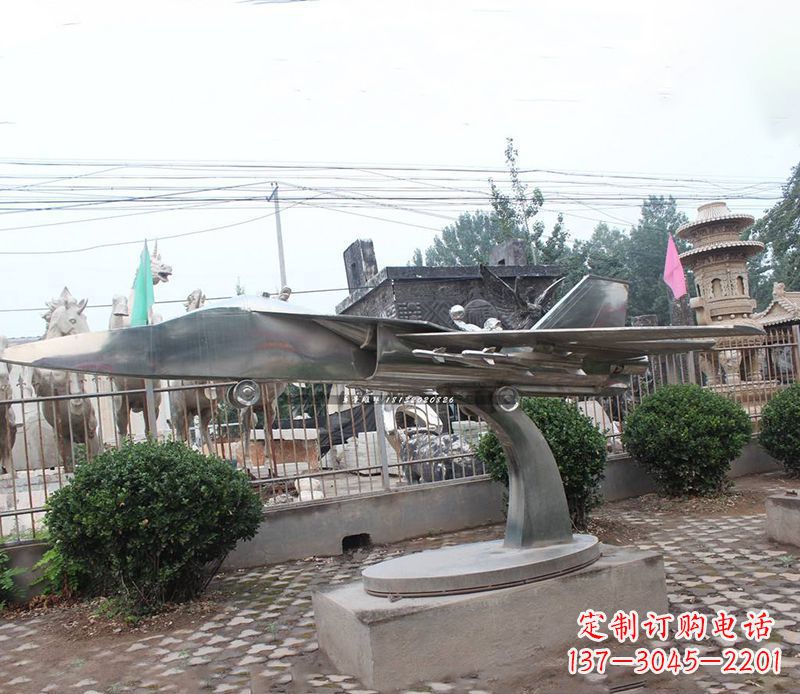 温州不锈钢飞机景观雕塑