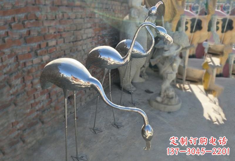 温州不锈钢公园抽象火烈鸟雕塑