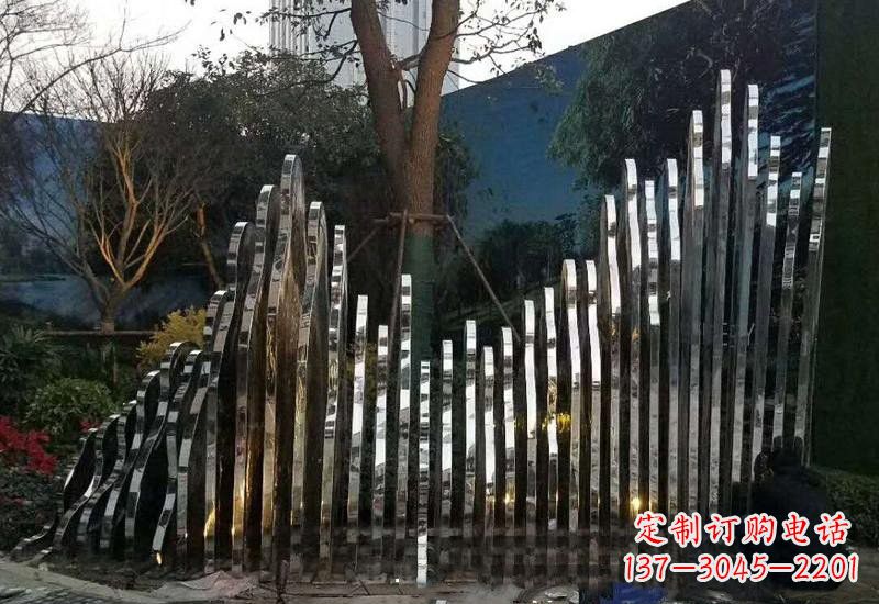 温州不锈钢公园抽象假山雕塑