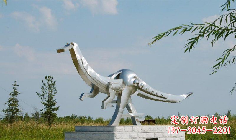 温州不锈钢公园动物鸭嘴龙雕塑