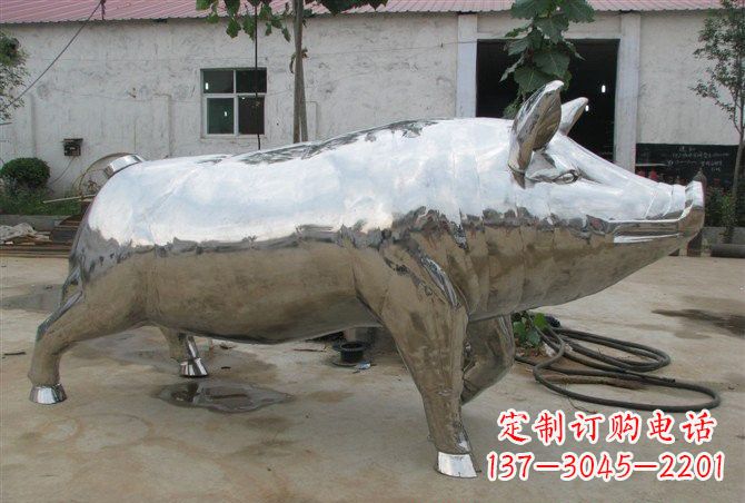 温州不锈钢公园动物猪雕塑