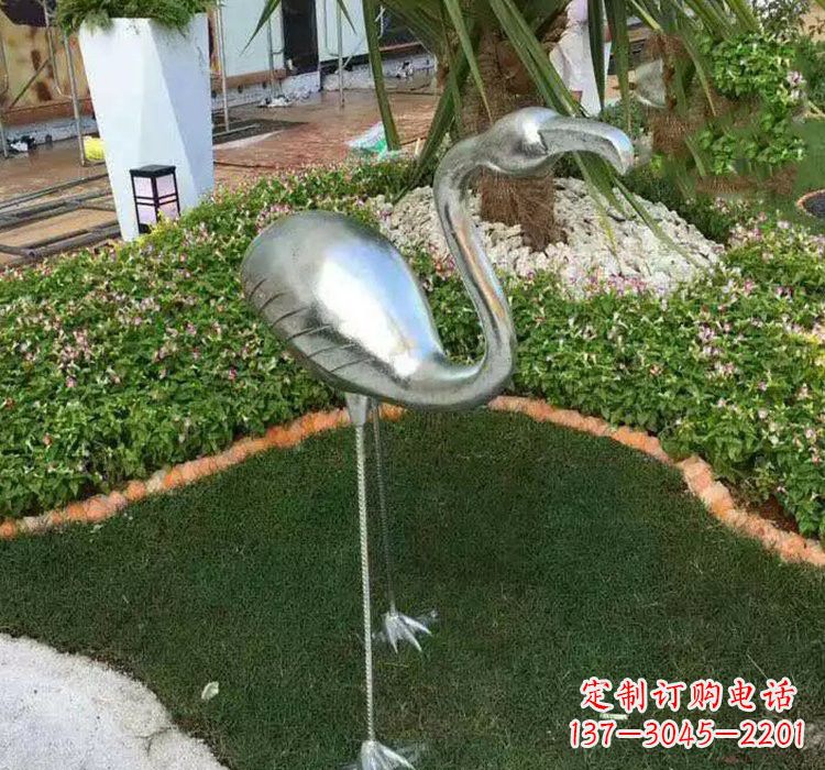 温州不锈钢公园火烈鸟雕塑2