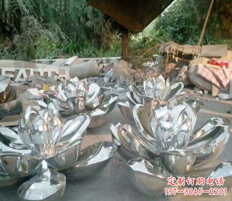 温州不锈钢公园镜面荷花雕塑