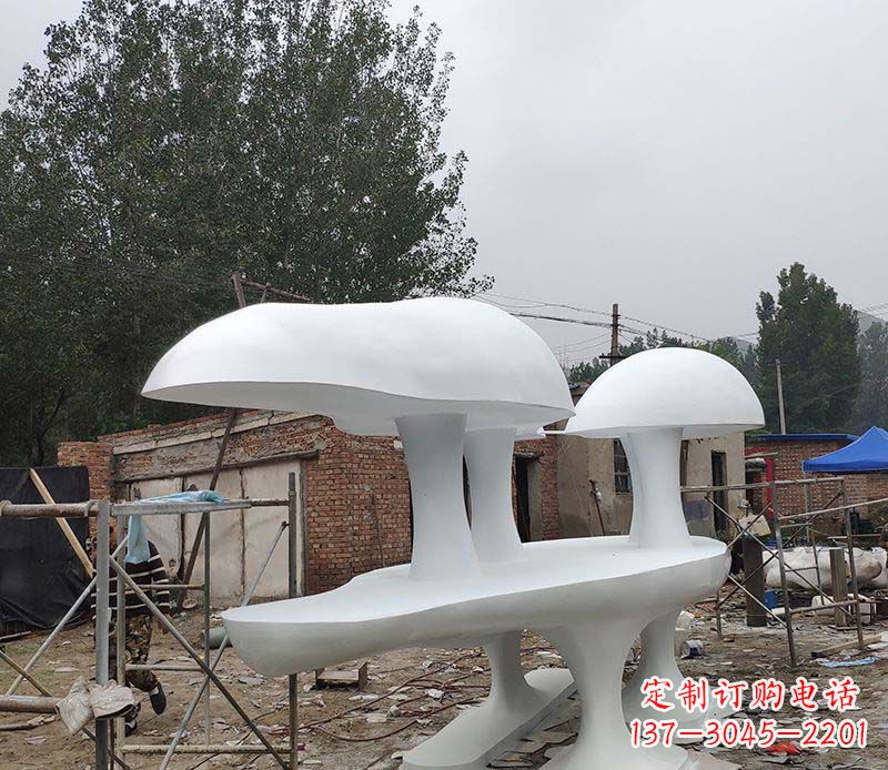 温州不锈钢公园蘑菇云朵雕塑
