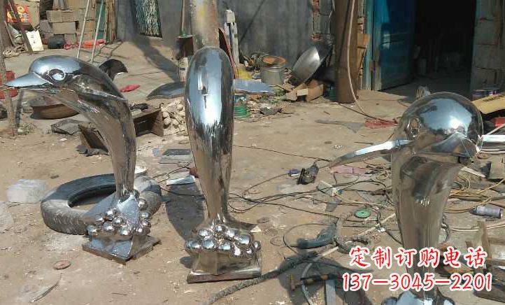 温州不锈钢海豚雕塑——美丽的海洋之灵