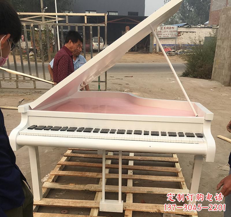 温州不锈钢广场乐器钢琴雕塑