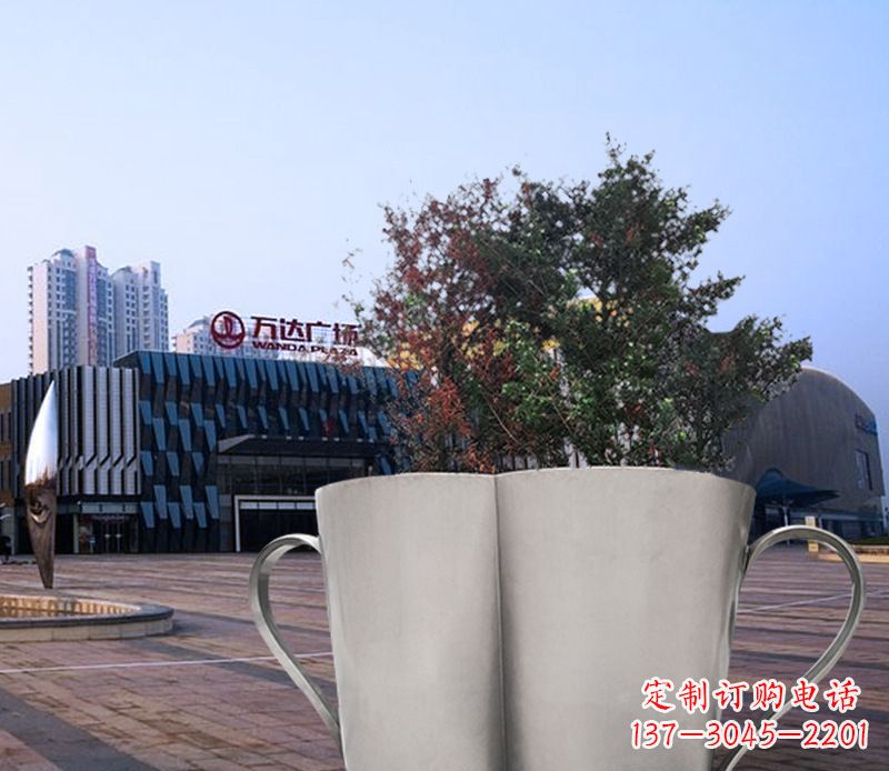 温州不锈钢广场水杯花盆雕塑 (2)