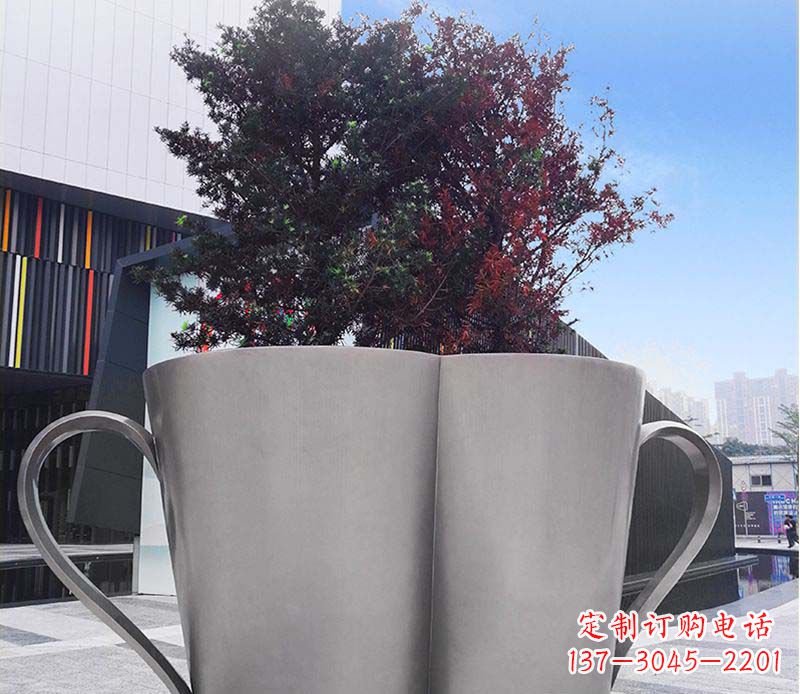 温州不锈钢广场水杯花盆雕塑