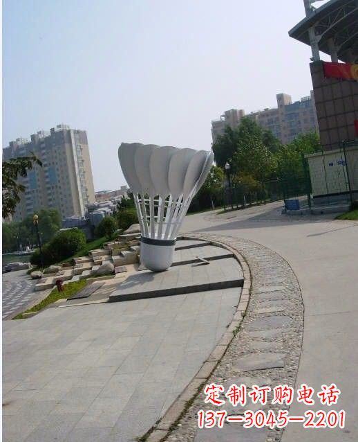 温州羽毛球雕塑一座展现精神风貌的艺术精品