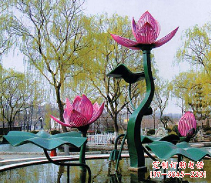 温州不锈钢荷花景观雕塑
