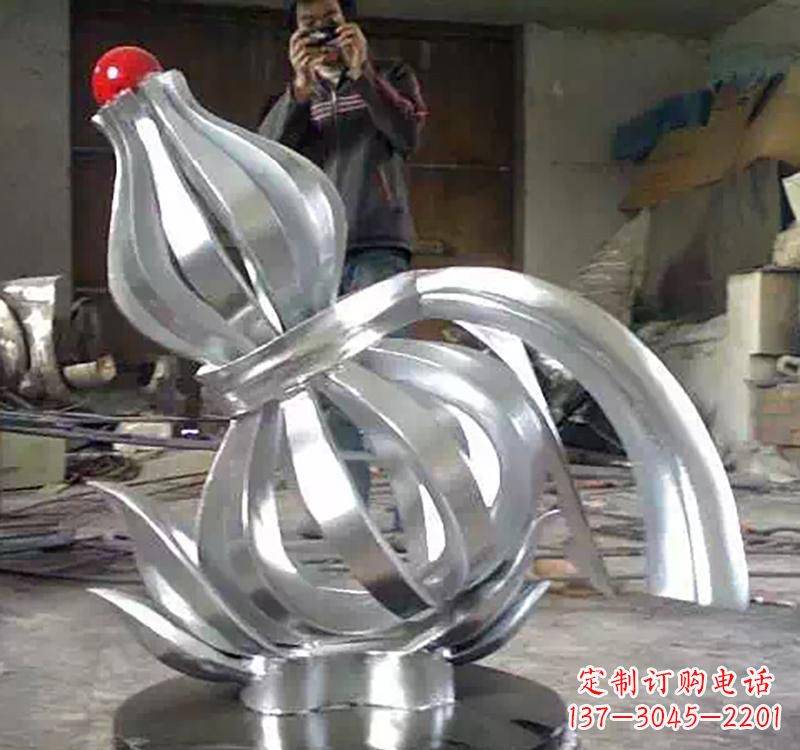 温州不锈钢葫芦雕塑2