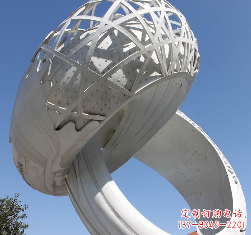 温州不锈钢户外婚庆戒指雕塑