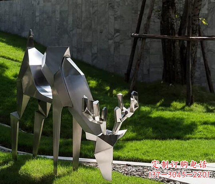 温州不锈钢几何动物雕塑——点缀鹿公园美景