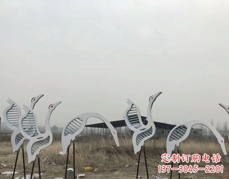 温州不锈钢剪影仙鹤雕塑