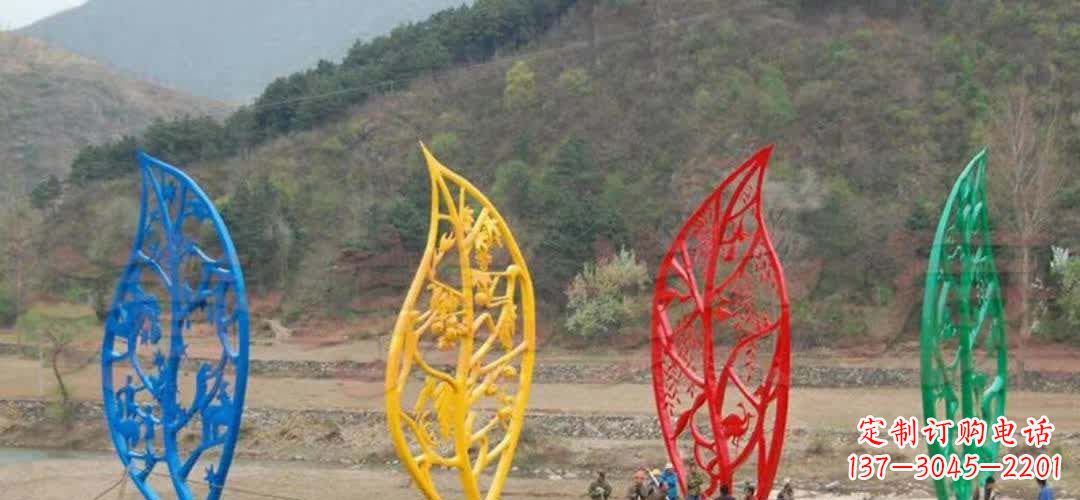温州不锈钢景区镂空树叶雕塑——美妙的自然之美