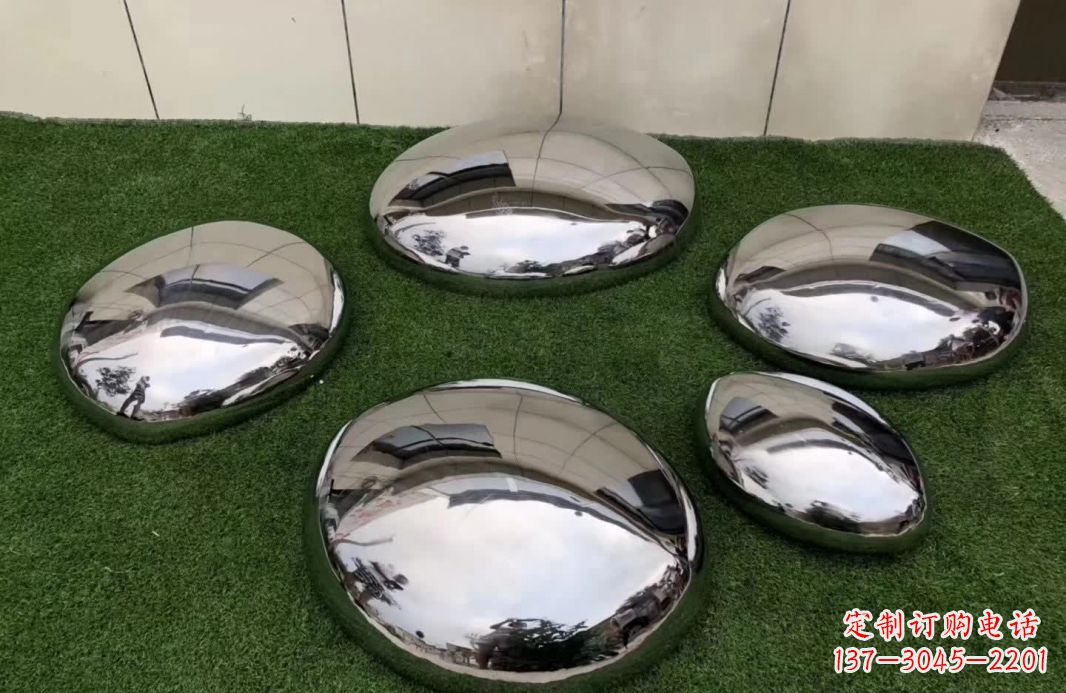 温州精致灵动的不锈钢鹅卵石雕塑