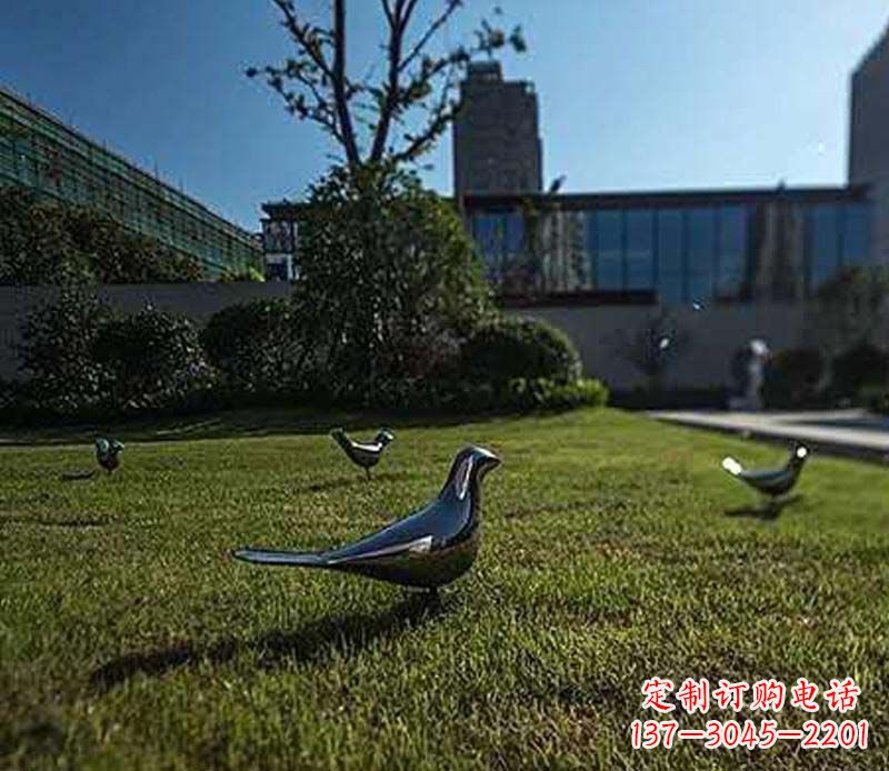 温州不锈钢镜面鸽子雕塑象征和平与美丽