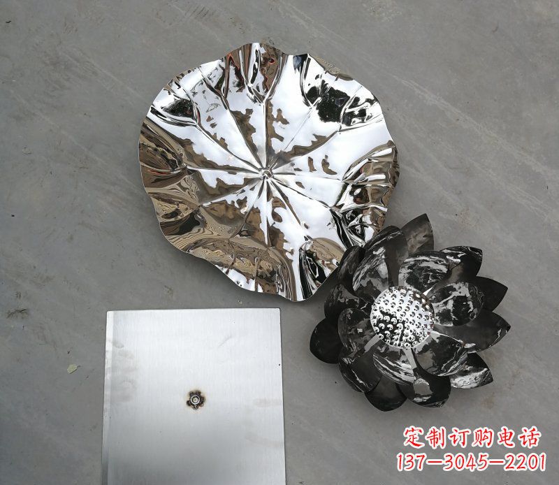 温州不锈钢镜面荷叶公园景观雕塑