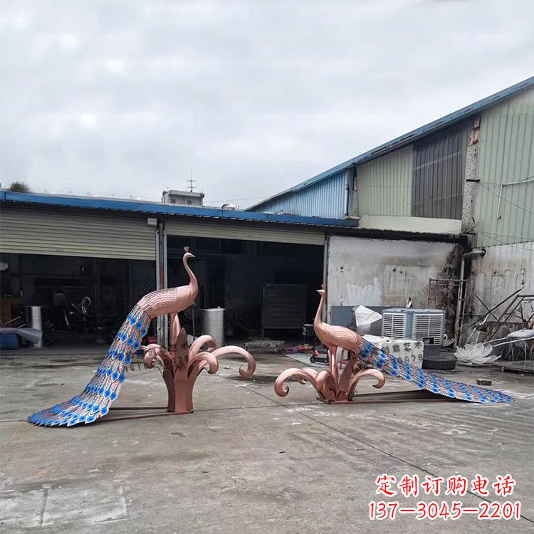 温州不锈钢孔雀彩色雕塑