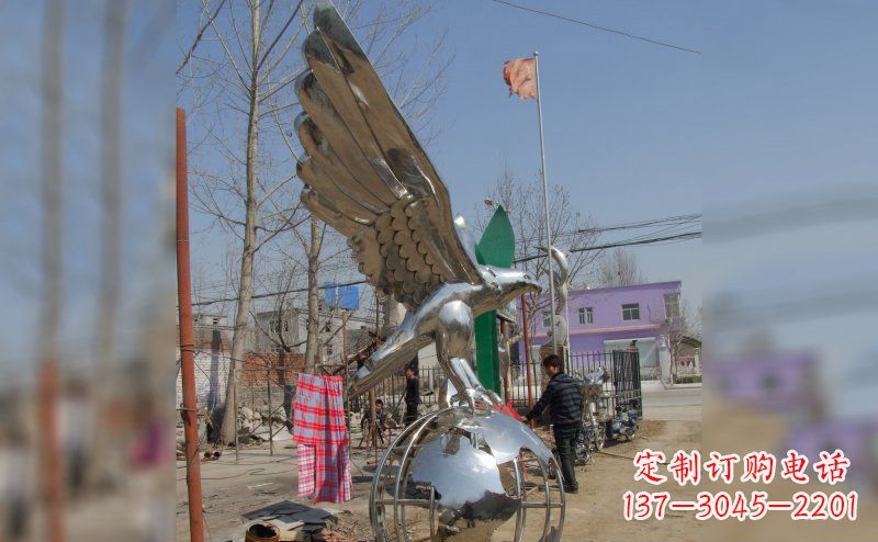 温州不锈钢老鹰雕塑2