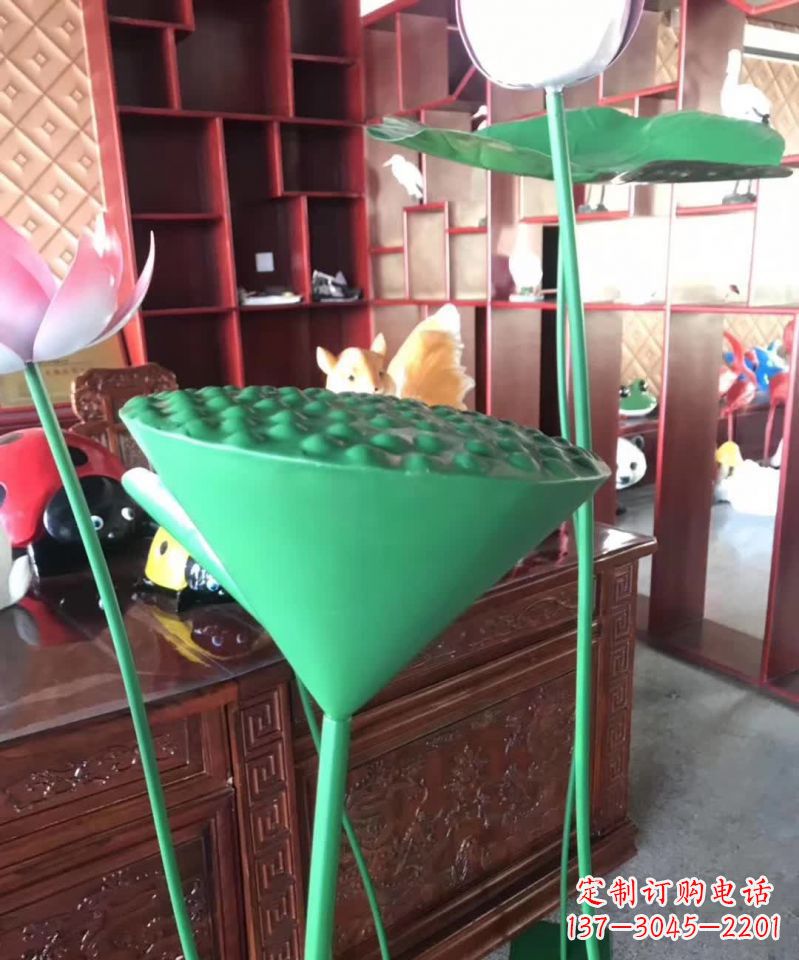温州不锈钢莲藕雕塑引领现代景观艺术