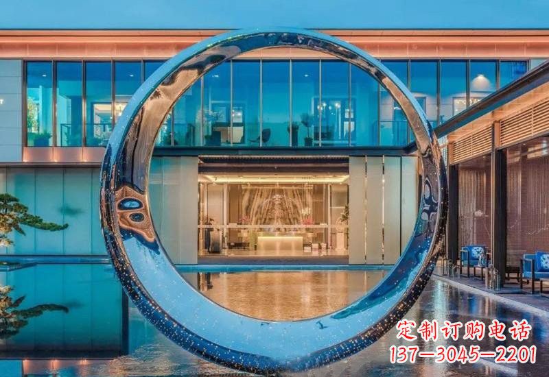 温州不锈钢镂空灯光圆环雕塑