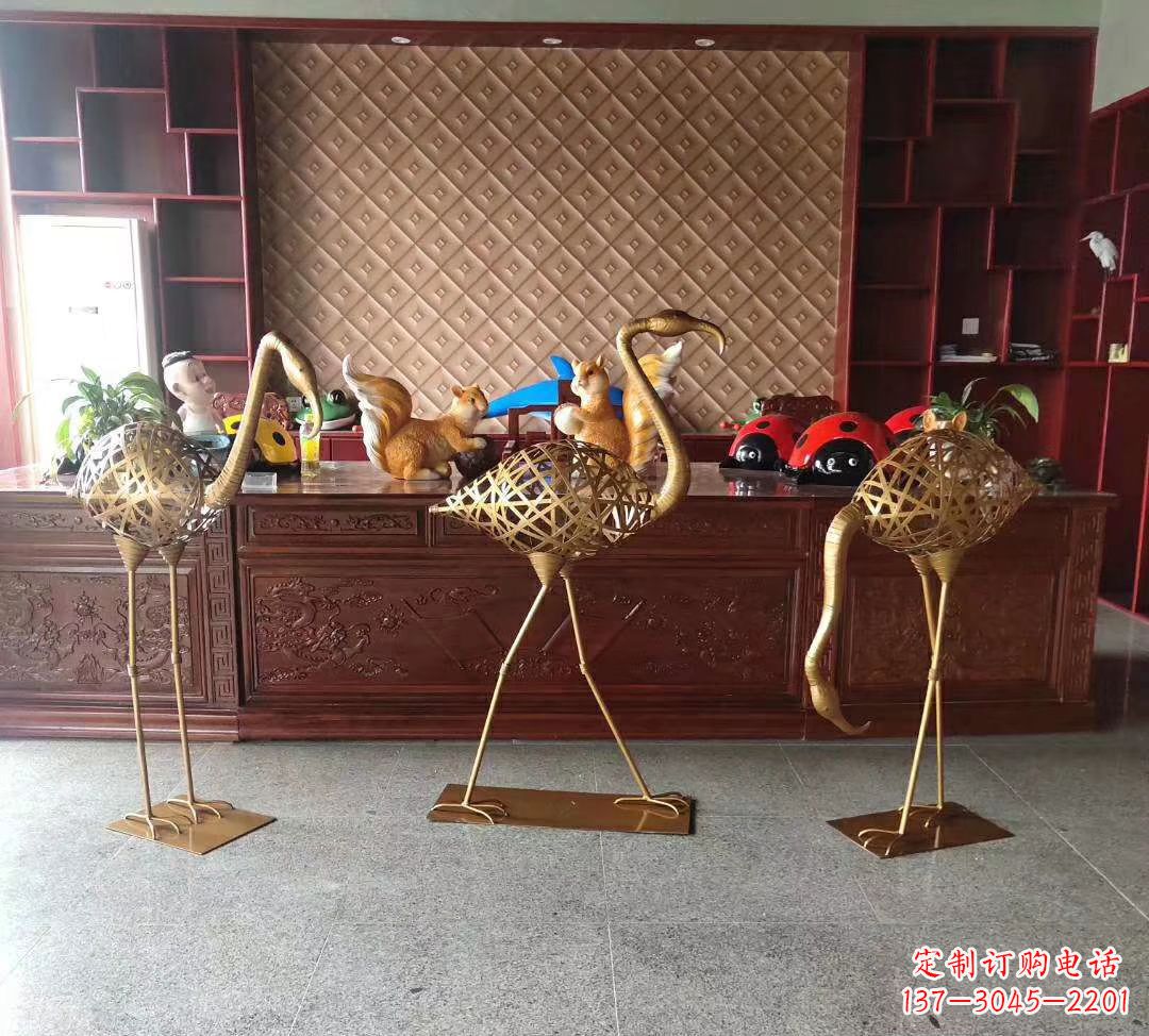 温州不锈钢火烈鸟雕塑——熠熠生辉