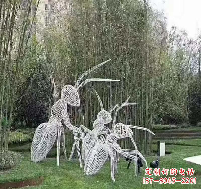 温州不锈钢镂空蚂蚁雕塑2